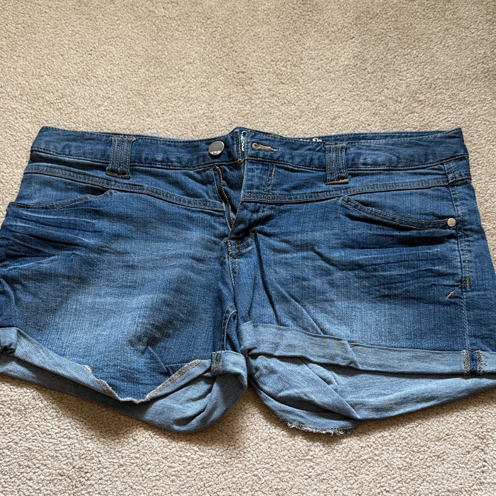 Express Dark Blue Jean Shorts size 14